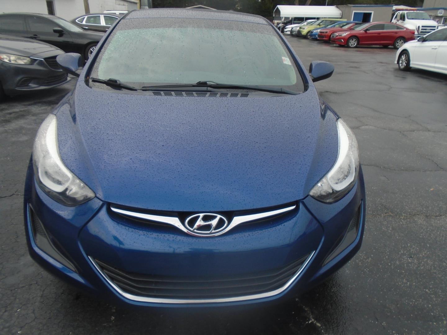 2015 Hyundai Elantra Limited (5NPDH4AE1FH) with an 1.8L L4 DOHC 16V engine, 6-Speed Automatic transmission, located at 6112 N Florida Avenue, Tampa, FL, 33604, (888) 521-5131, 27.954929, -82.459534 - Photo#1